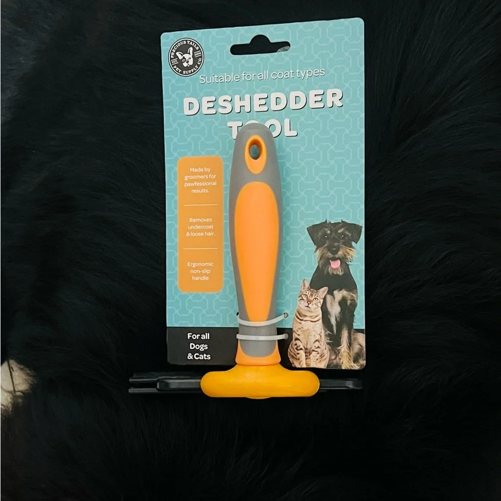 🆕 Dog Deshedder Grooming Tool by Precious Tails